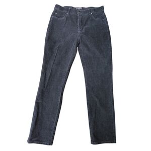 Simon Chang Black Straight Leg Jeans Timeless Style